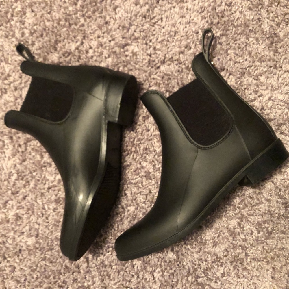 Sam Edelman Chelsea Ankle Rainboots
